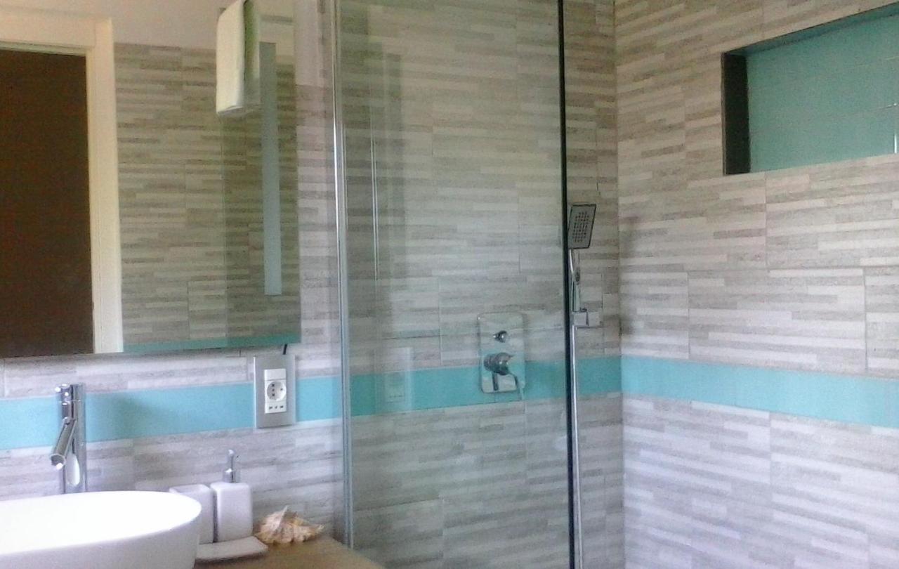 Frina Di Mari B&B San Teodoro  Luaran gambar