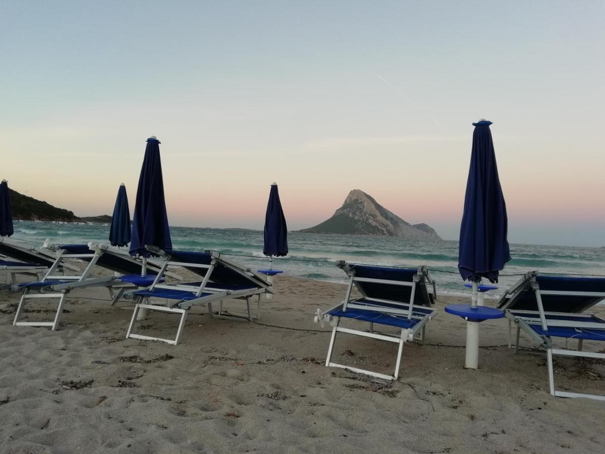 Frina Di Mari B&B San Teodoro  Luaran gambar